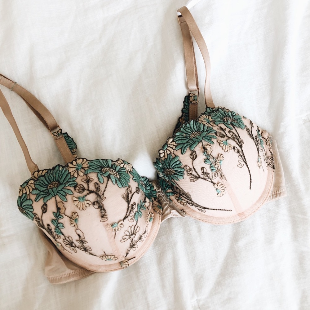 gorgeous bralette - Picture 1 of 4